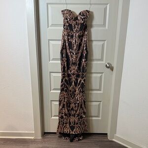 Elegant Strapless Black and Gold Evening Gown